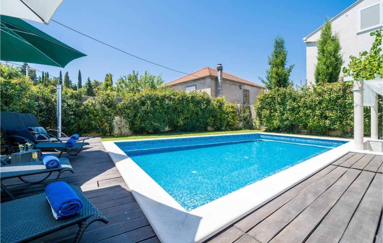 Holiday Bosanka With Outdoor Swimming Pool 287 Ferienhaus