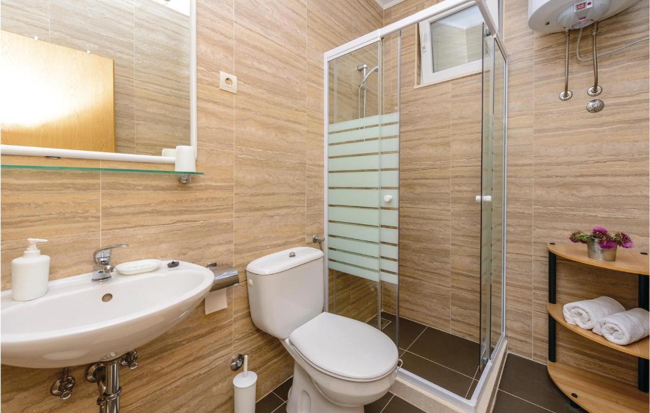 Holiday Bosanka With Outdoor Swimming Pool 287 Holiday home *